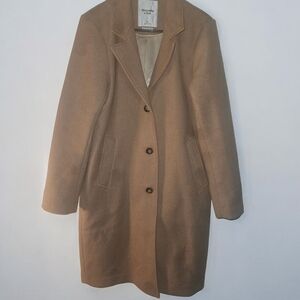 ABERCROMBIE & FITCH Women's Tan Coat ( The A & F DAD COAT)